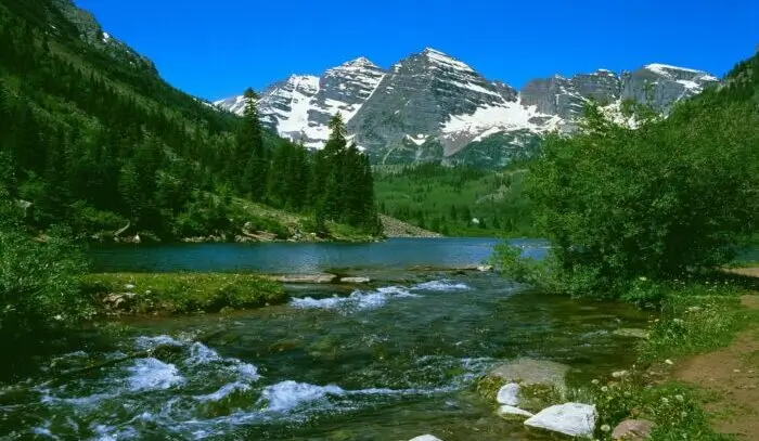 Ultimate-time-to-visist-kashmir-in-May-2025-26