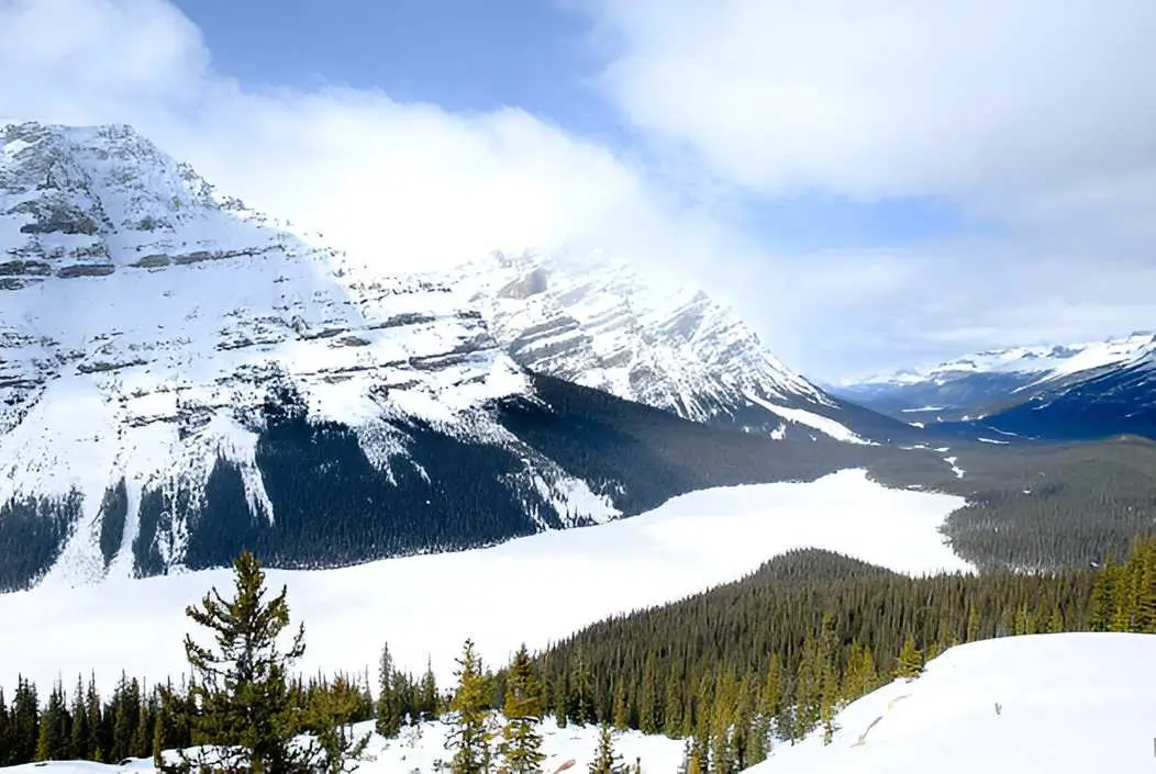 Kashmir family tour packages