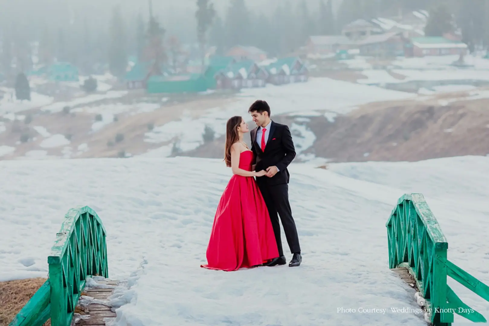 Kashmir-Honeymoon-Package-with-Kashmir-Nirvana-Travel-Company-best-travel-company-with-best-services