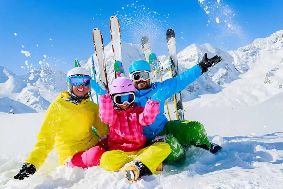 skking adventure tour in kashmir